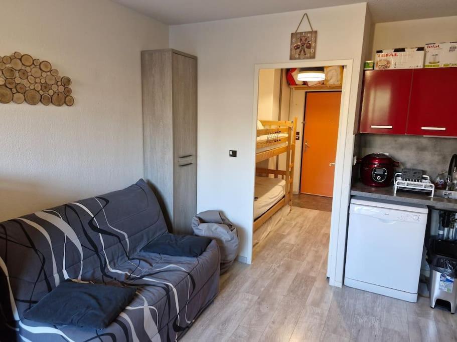 Appartement Au Pied Des Pistes La Joue du Loup Bagian luar foto